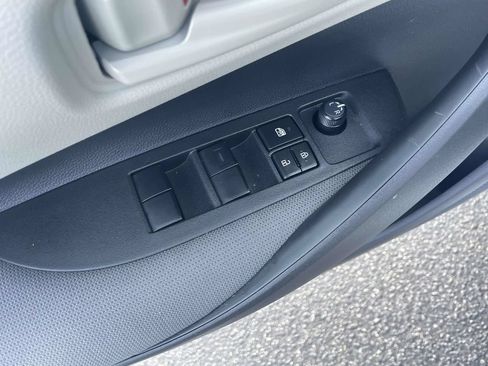 Used 2026 Toyota Corolla LE FWD image 18