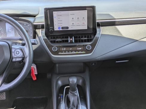 Used 2024 Toyota Corolla LE FWD image 15