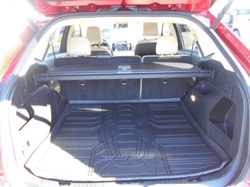 Used 2024 Ford Edge SEL w/ Convenience Package image 7