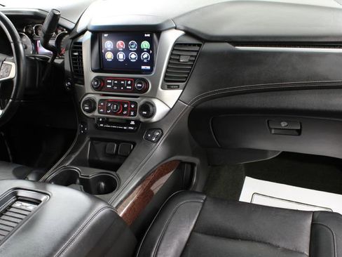 Used 2016 GMC Yukon SLT AWD/4WD image 32