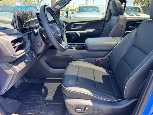 New 2026 Chevrolet Silverado EV LT image 6