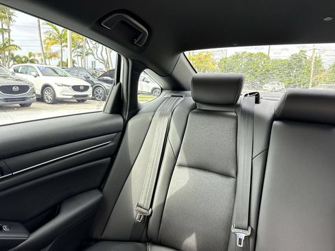 Used 2020 Honda Accord Sport image 17