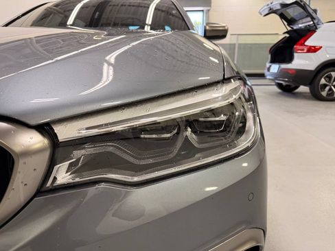 Used 2020 BMW M550i xDrive AWD/4WD image 9