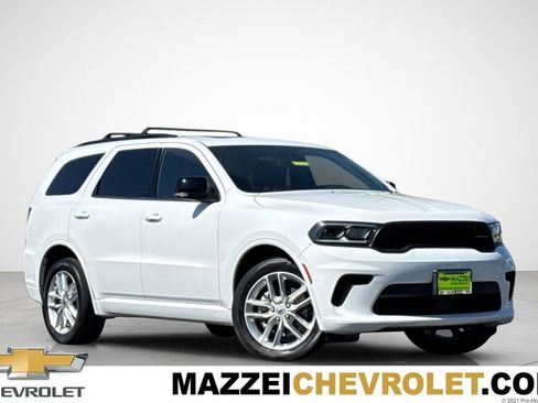 Used 2024 Dodge Durango GT image 1