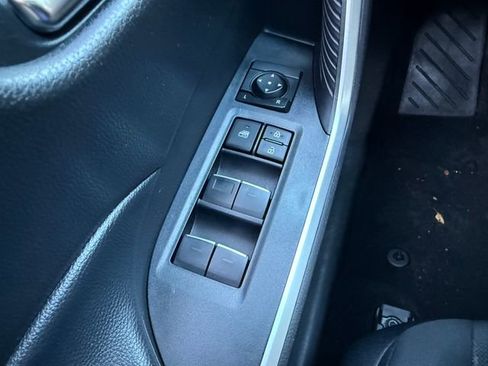 Used 2024 Toyota RAV4 XLE image 17