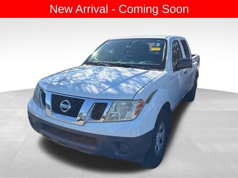 Used 2018 Nissan Frontier S image 1