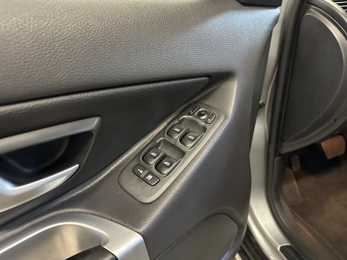 Used 2012 Volvo XC90 3.2 R-Design image 26