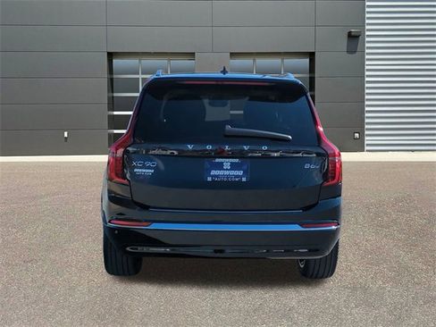New 2026 Volvo XC90 B6 Plus w/ Protection Package Premier image 6