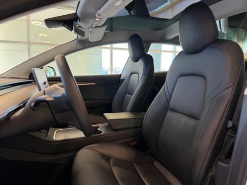 Used 2023 Tesla Model 3 Standard Range image 20