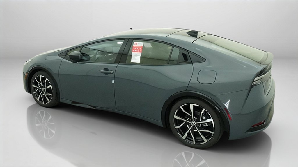 New 2026 Toyota Prius Plug-In Hybrid w/ Limited Premium Package FWD image 7