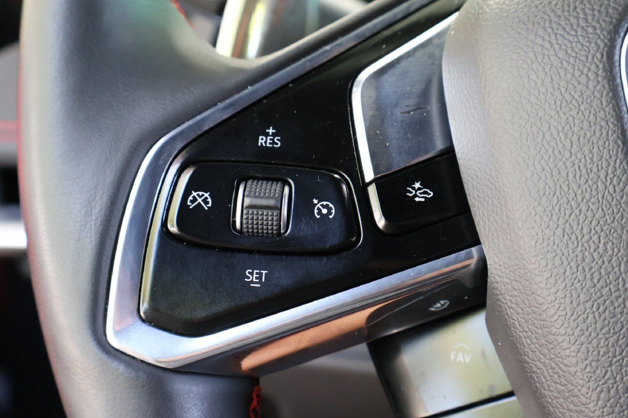 Used 2024 Chevrolet Corvette Stingray Preferred Cpe w/ 2LT RWD image 27