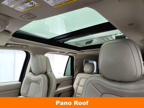 Used 2019 Lincoln Navigator Reserve w/ Cargo Package AWD/4WD image 12