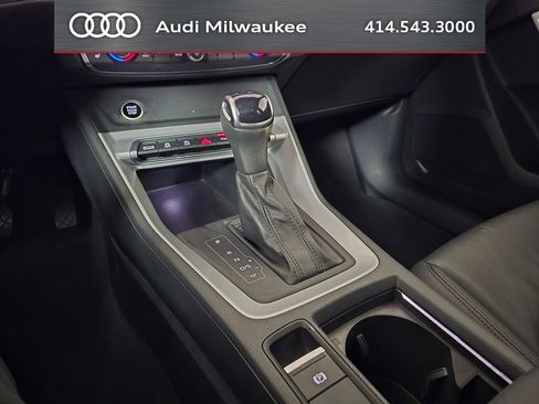 Used 2023 Audi Q3 2.0T Premium w/ Convenience Package AWD/4WD image 25