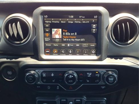 Used 2021 Jeep Wrangler Unlimited Sport AWD/4WD image 17