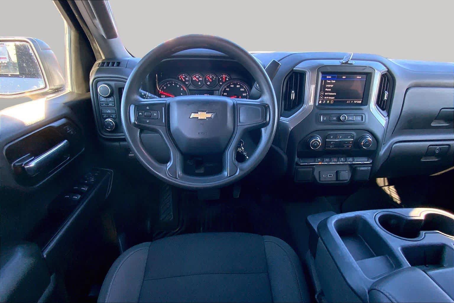 Used 2022 Chevrolet Silverado 1500 Custom AWD/4WD image 6