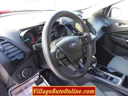 Used 2017 Ford Escape SE w/ Equipment Group 201A image 20