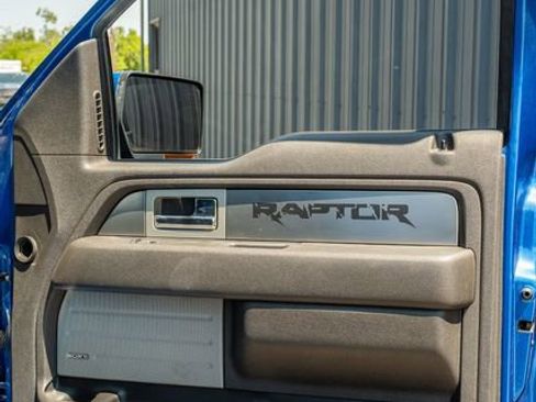 Used 2014 Ford F150 Raptor w/ Equipment Group 801A Luxury image 43