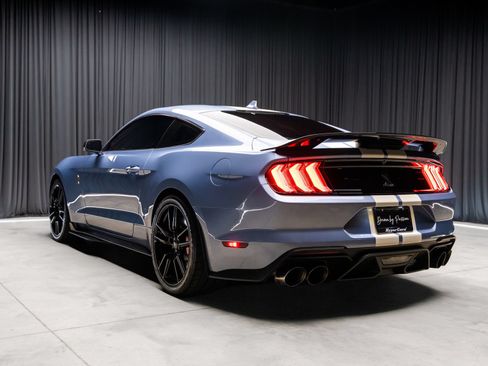 Used 2022 Ford Mustang Shelby GT500 RWD image 36
