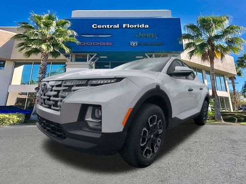 Used 2022 Hyundai Santa Cruz SEL image 9