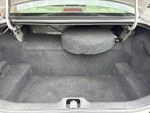 Used 2010 Mercury Grand Marquis LS RWD image 16