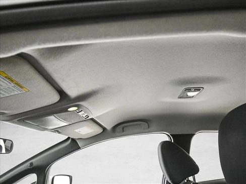 Used 2018 Nissan Leaf S w/ S Charge Package image 16