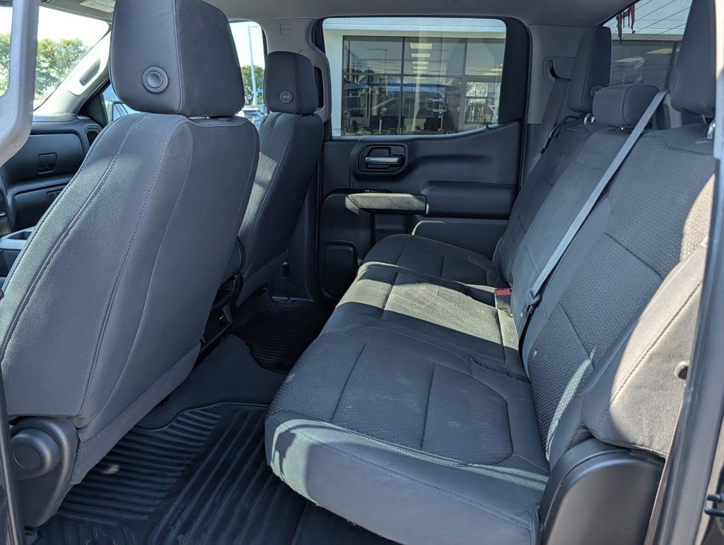 Used 2020 Chevrolet Silverado 1500 Custom w/ Custom Value Package RWD image 23