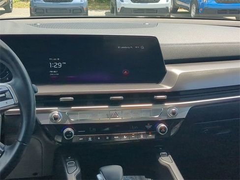 Used 2023 Kia Telluride S w/ S Sunroof Package image 7
