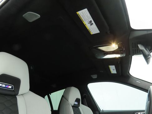 Used 2026 BMW X6 M Competition w/ Executive Package image 18
