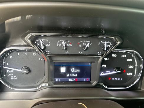Used 2021 GMC Sierra 1500 SLT w/ SLT Premium Plus Package RWD image 40