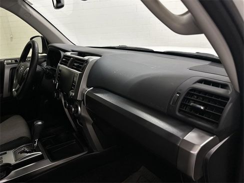 Used 2022 Toyota 4Runner SR5 image 26