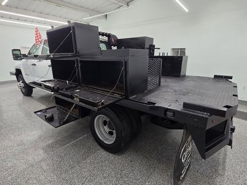 Used 2019 Chevrolet Silverado 3500 W/T w/ WT Convenience Package image 5