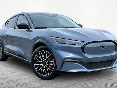 Certified 2024 Ford Mustang Mach-E Premium image 12