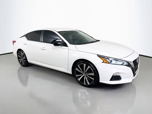 Used 2021 Nissan Altima 2.5 SR image 23