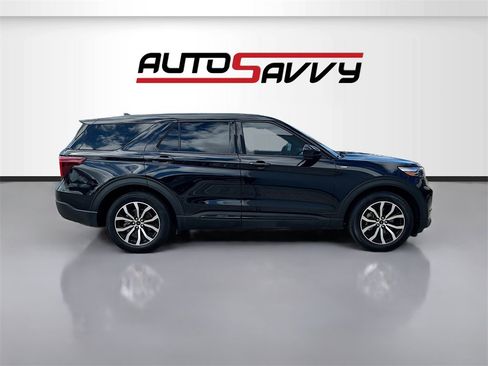 Used 2022 Ford Explorer ST-Line image 8