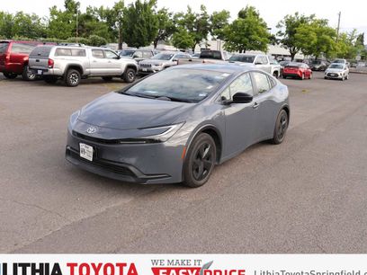 Used 2025 Toyota Prius LE