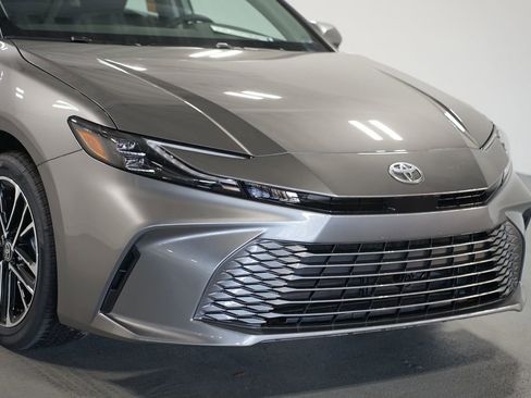 New 2026 Toyota Camry XLE image 4