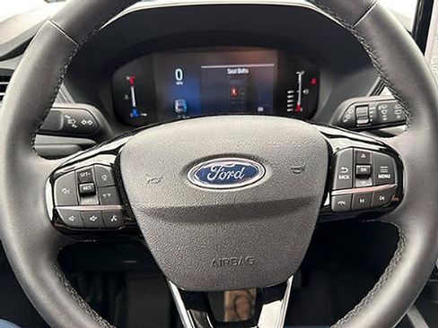 Used 2023 Ford Escape Active w/ Tech Pack #1 AWD/4WD image 17