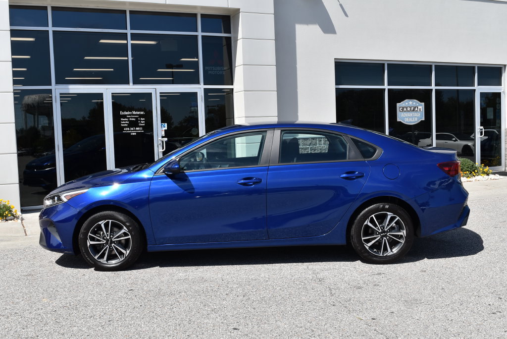 Used 2024 Kia Forte LXS FWD image 5