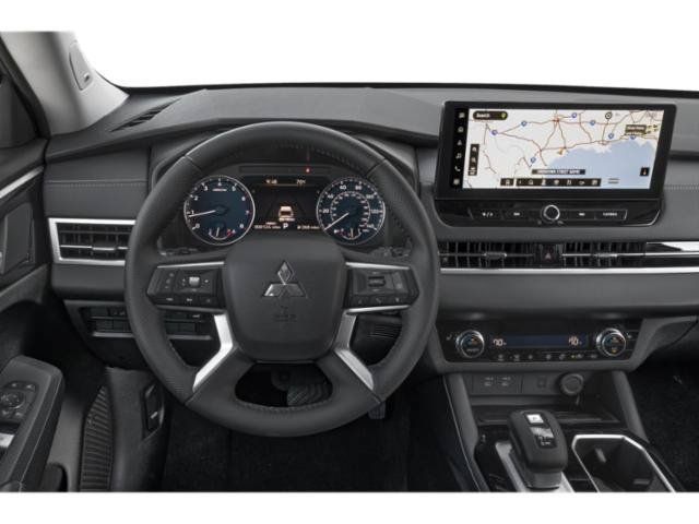 Used 2025 Mitsubishi Outlander SE AWD/4WD image 5