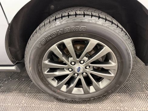 Used 2020 Ford Expedition Max Limited w/ Equipment Group 301A AWD/4WD image 42