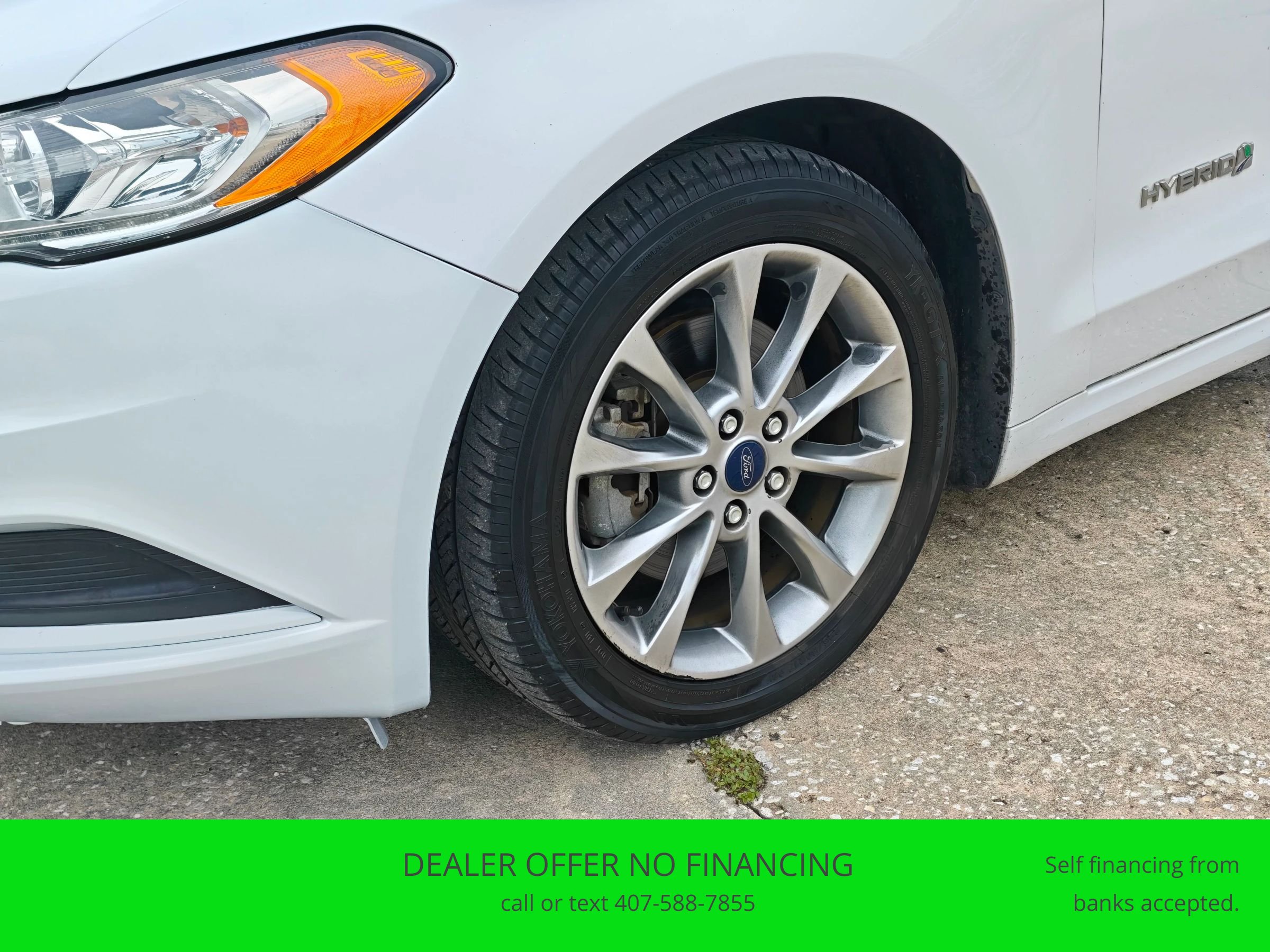 Used 2017 Ford Fusion SE FWD image 22