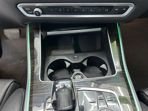 Used 2019 BMW X5 xDrive40i w/ Convenience Package AWD/4WD image 34