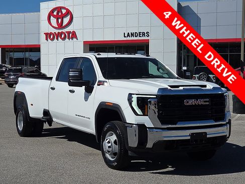 Used 2024 GMC Sierra 3500 Pro image 1