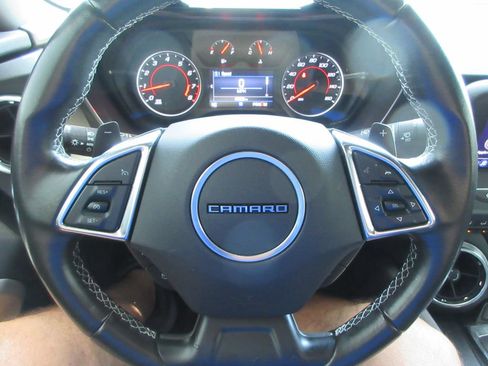 Certified 2023 Chevrolet Camaro LT RWD image 15