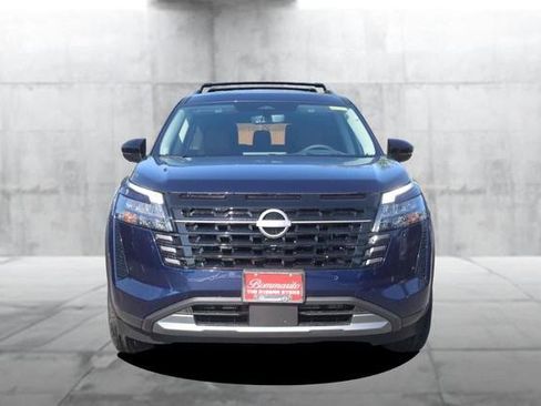 New 2026 Nissan Pathfinder Platinum AWD/4WD image 4