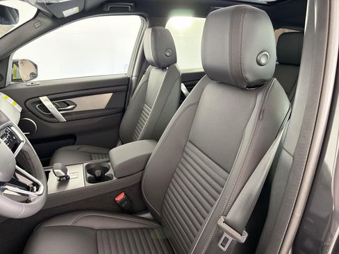 New 2026 Land Rover Discovery Sport Landmark AWD/4WD image 25