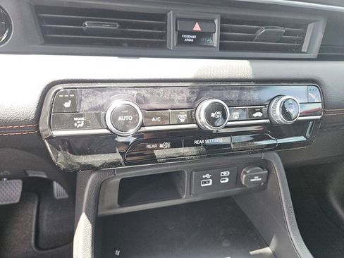 New 2025 Honda Pilot Sport image 17