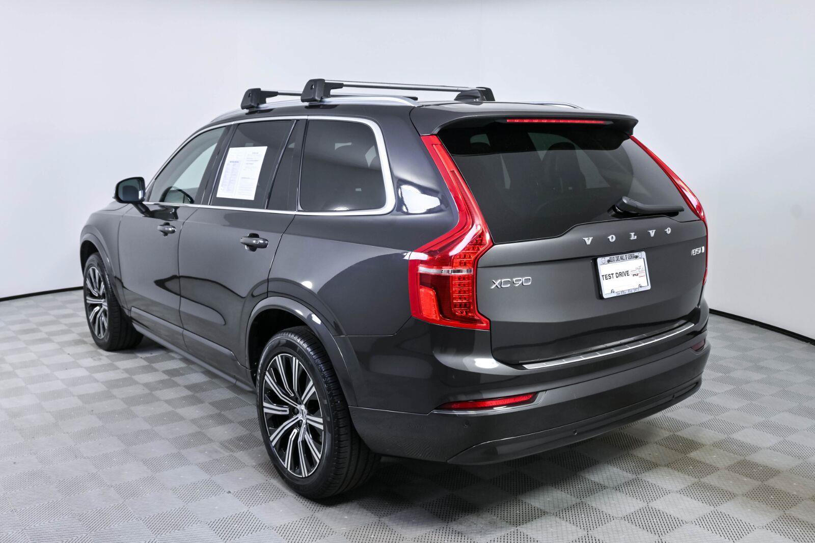 Used 2023 Volvo XC90 B5 Core w/ Protection Package Premier AWD/4WD image 3