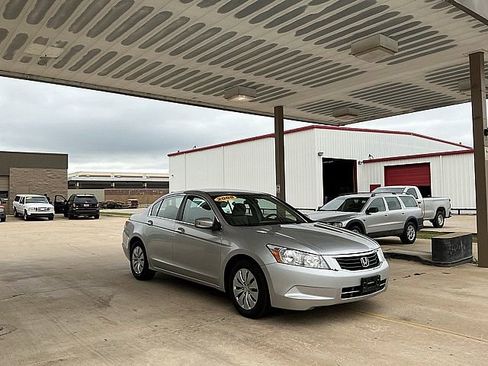 Used 2008 Honda Accord LX image 3