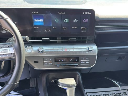 Used 2024 Hyundai Kona SEL AWD/4WD image 20